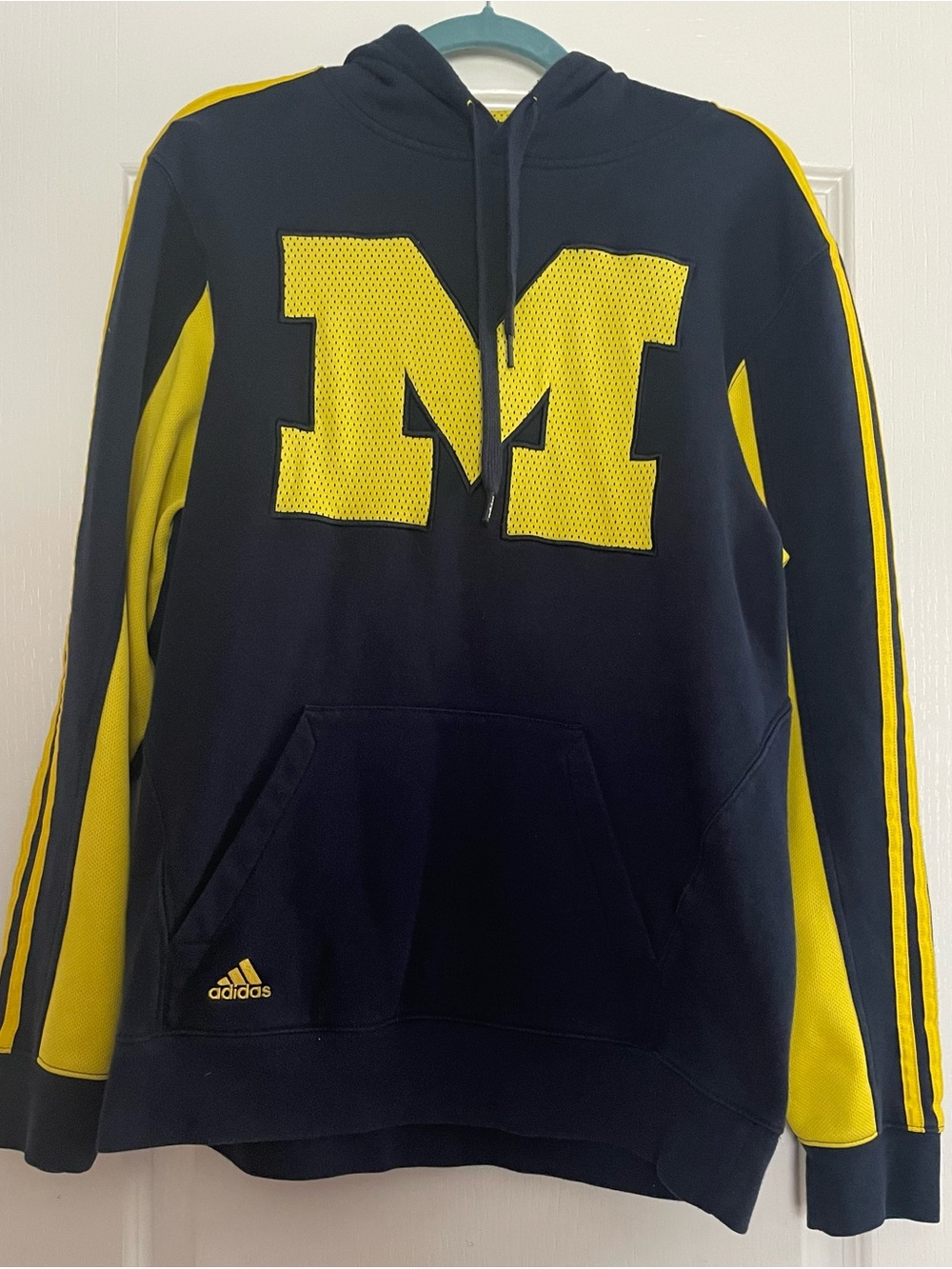 Adidas Michigan Wolverines UM Pullover Hoodie Sweatshirt Maize Blue Men’s Size S